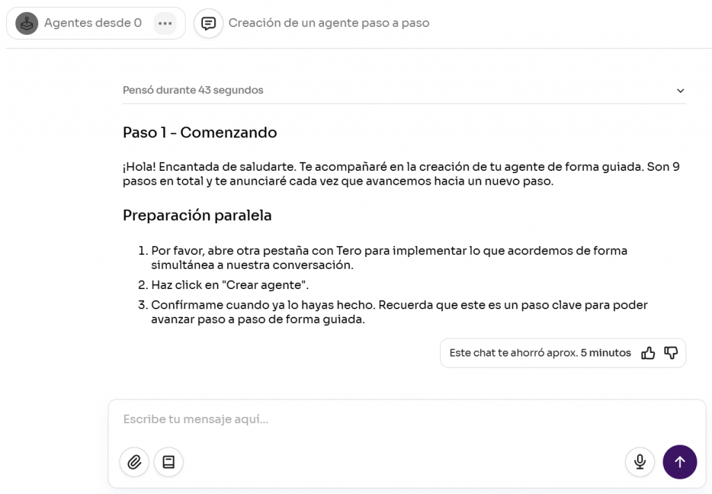 Ejemplo de interacción con un agente que ayuda a las personas a crear agentes desde cero en Tero.